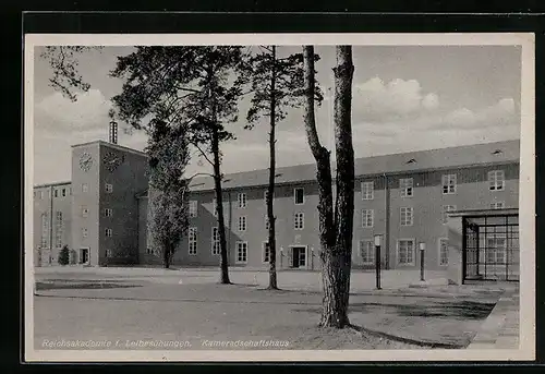 AK Berlin-Charlottenburg, Reichsakademie für Leibesübungen, Kameradschaftshaus