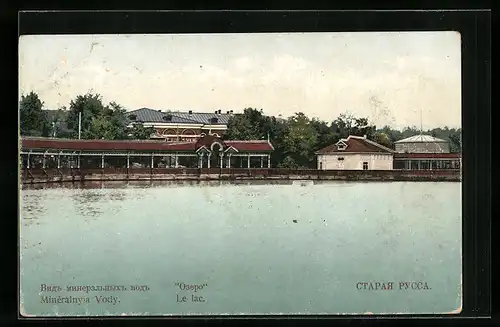 AK Staraja Russa, Wasserpartie mit Blick zu den Häusern