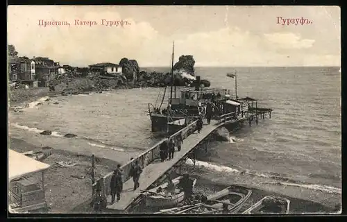 AK Gursuf /Krim, Schiffsanleger am Strand