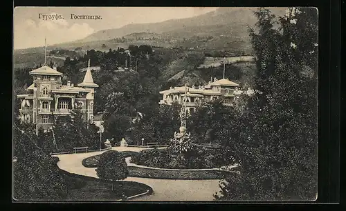 AK Gursuf /Krim, Villen und Denkmal