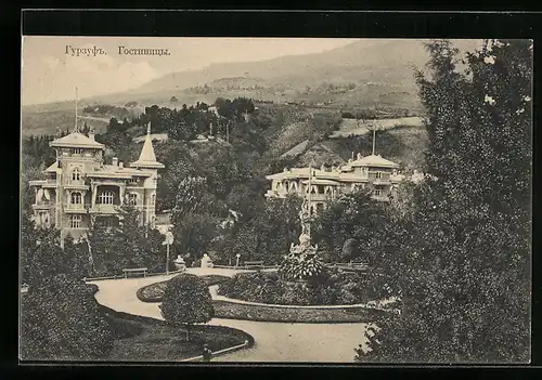 AK Gursuf /Krim, Denkmal im Villenviertel