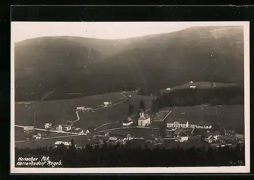 AK Harrachsdorf /Riesengebirge, Ansicht des Ortes aus der Vogelperspektive