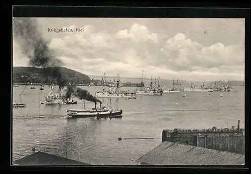 AK Kiel, Panorama vom Kriegshafen