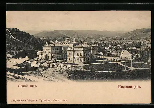AK Kislowodsk, Ortsansicht mit Bahnhof und Kursaal