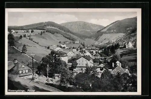 AK Petzer /Riesengeb., Gesamtansicht aus der Vogelschau