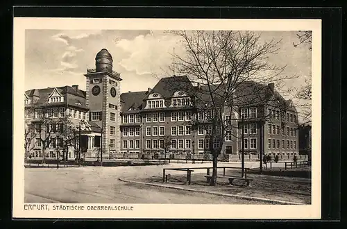 AK Erfurt, Strassenpartie an der Städtischen Oberrealschule, erbaut 1907-1909