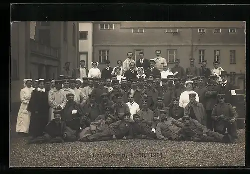 AK Leverkusen, Soldaten, Ärzte und Schwestern, Seelsorger, Vereinslazarett 6.10.1914
