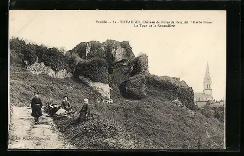 AK Tiffauges, Château de Gilles de Retz dit Barbe Bleue, La Tour de la Renaudière