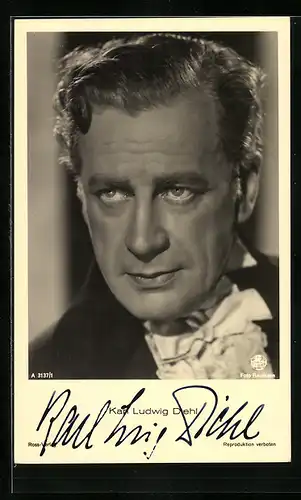 AK Schauspieler Karl Ludwig Diehl mit Blick in die Ferne, mit original Autograph