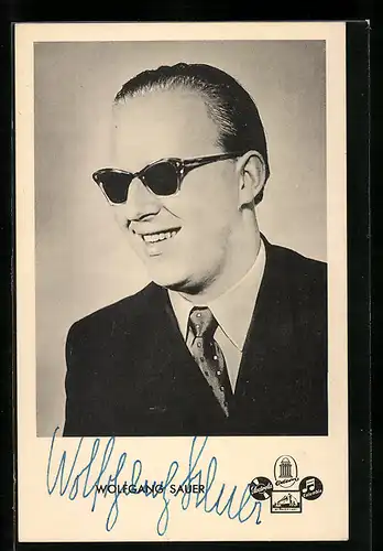 AK Musiker Wolfgang Sauer mit Sonnenbrille, Autograph