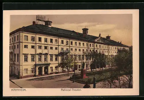 AK Mannheim, vor dem National-Theater