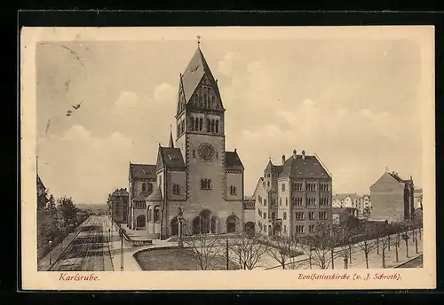 AK Karlsruhe i. B., Platz vor der Bonifatiuskirche