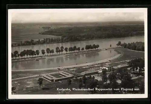 AK Karlsruhe i. B., Blick auf das Rheinstrandbad Rappenwört vom Flugzeug aus
