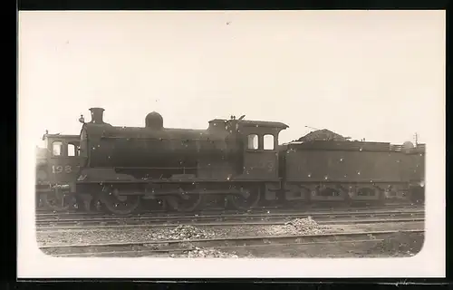 Foto-AK Lokomotive der englischen Eisenbahngesellschaft LNER und Kennung 1393