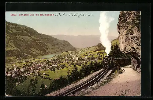 AK Lungern, Ortsansicht mit Brünigbahn