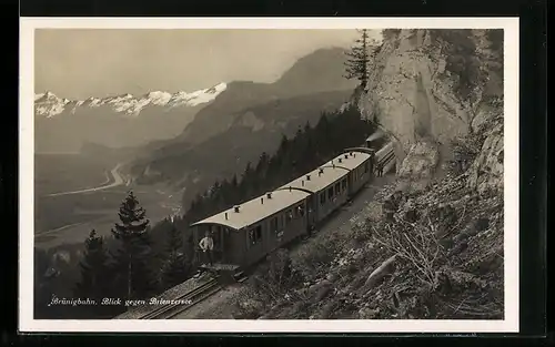 AK Brünigbahn mit Blick gegen Brienzersee
