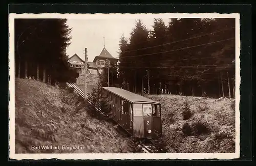AK Bad Wildbad, Bergbahn verlässt den Bahnhof