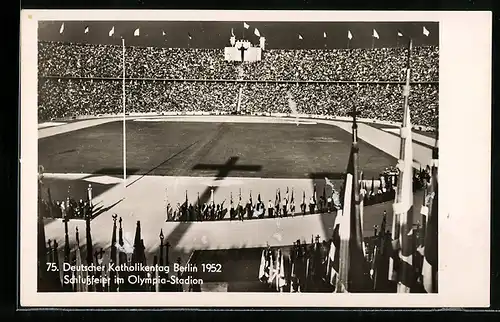 AK Berlin, 75. Deutscher Katholikentag 1952, Schlussfeier im Olympia-Stadion