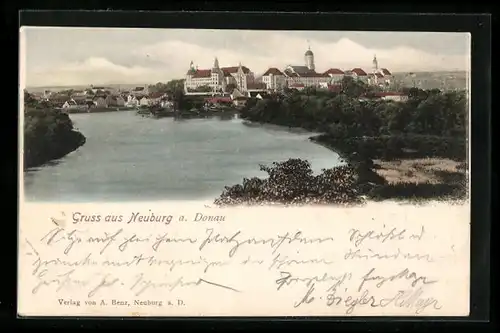AK Neuburg a. Donau, Ortsansicht über den Fluss gesehen