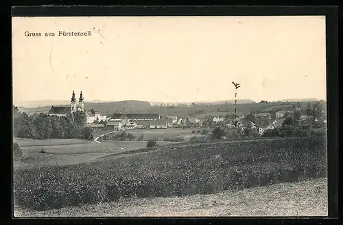 AK Fürstenzell, Ortspanorama mit der Kirche