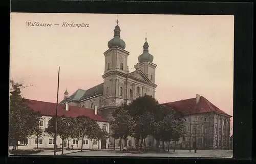 AK Waldsassen, auf dem Kirchenplatz