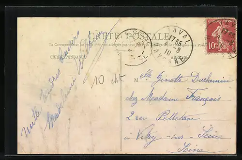 AK Vaiges, Vue de l`Eglise et de la Place