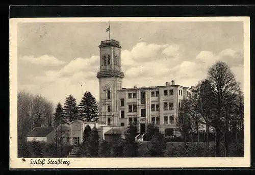 AK Strassberg, Am Mütterheim, Schloss