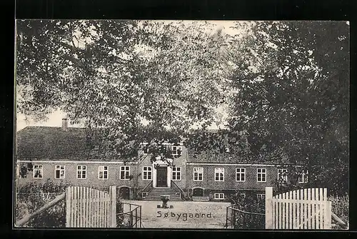 AK Sobygaard, Tor an einem Gutshaus