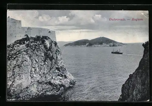 AK Dubrovnik, Panorama mit Dampfer