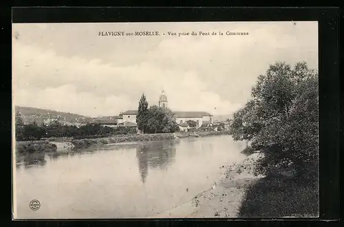 AK Flavigny-sur-Moselle, Vue prise du Pont de la Commune