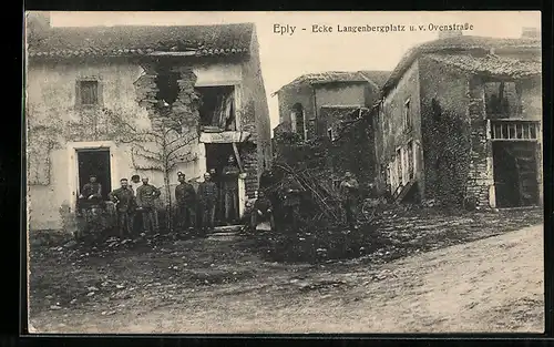 AK Eply, Ecke Langenbergplatz und v. Ovenstrasse mit Soldaten und Ruinen