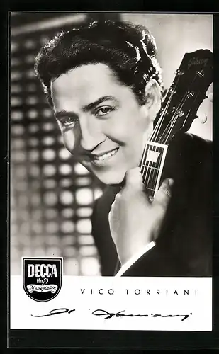 AK Schauspieler Vicco Torriani mit Gitarre, Autograph