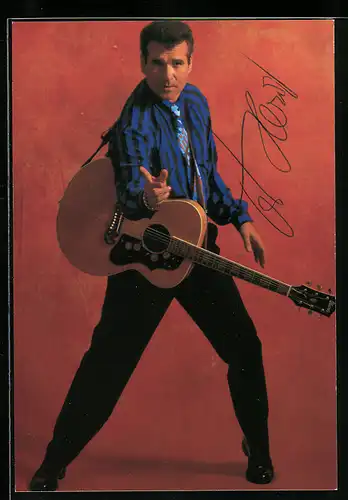 AK Musiker Ted Herold mit Gitarre, Autograph