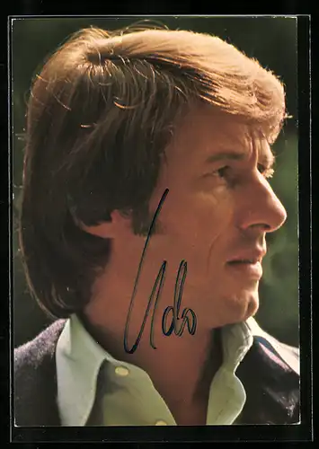 AK Musiker Udo Jürgens im grünen Freizeithemd, Autograph