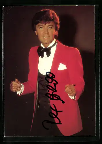 AK Musiker Rex Gildo im roten Jacket, Autograph