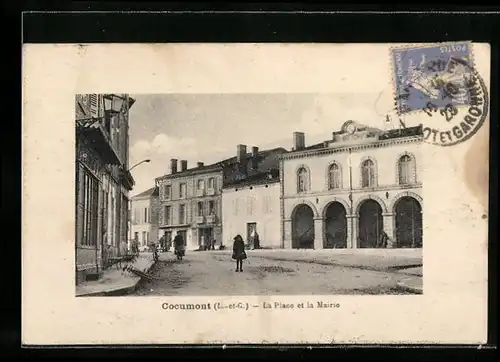 AK Cocumont, La Place et la Mairie