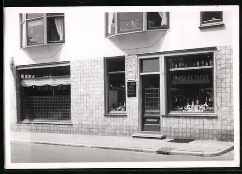 Fotografie Jos. Nuss, Eemnes, Ansicht Ede / Gelderland, Lebensmittelgeschäft Onder De Toren