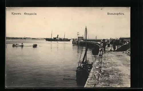 AK Feodosija /Krim, Uferpartie mit Schiff