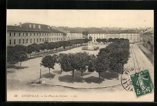 AK Lunéville, La Place des Carmes