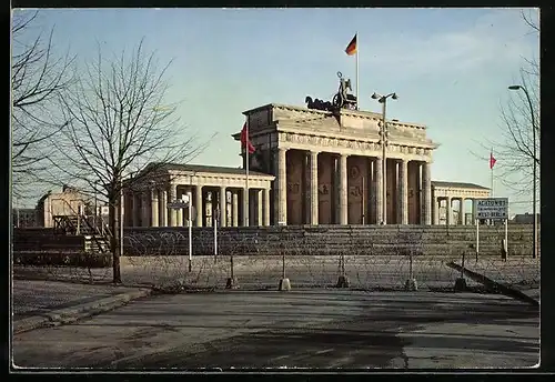 AK Berlin, Brandenburger Tor nach dem 13. August 1961, Grenze