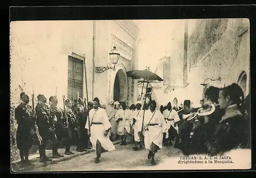 AK Tetuan, S.A.I. el Jalifa dirigiéndose a la Mezquita