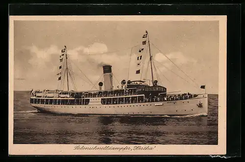 AK Salonschnelldampfer Hertha auf See