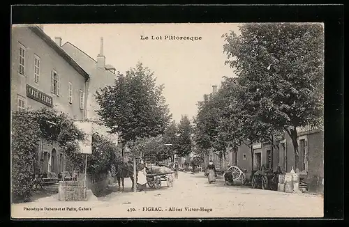 AK Figeac, Allées Victor-Hugo