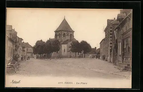 AK Thiel, La Place