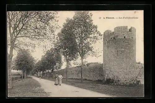 AK Vianne, Les Fortifications
