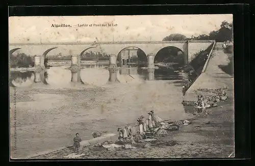 AK Aiguillon, Lavoir et Pont su le Lot
