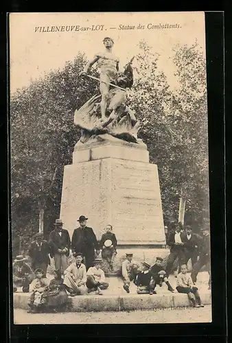 AK Villeneuve-sur-Lot, Statue des Combattants