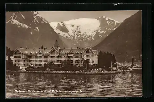 AK Balholm im Sognefjord, Modernes Touristenhotel