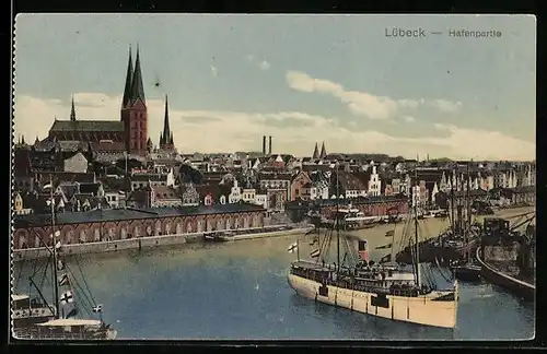 AK Lübeck, Hafenpartie mit Kirche und Dampfer