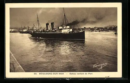 AK Boulogne-sur-Mer, Bateau sortant du Port, Hafen